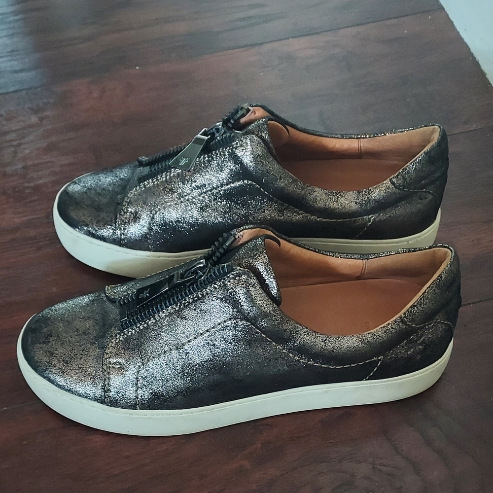 FRYE Leather Metallic Zip-UP Sneakers Sz-9